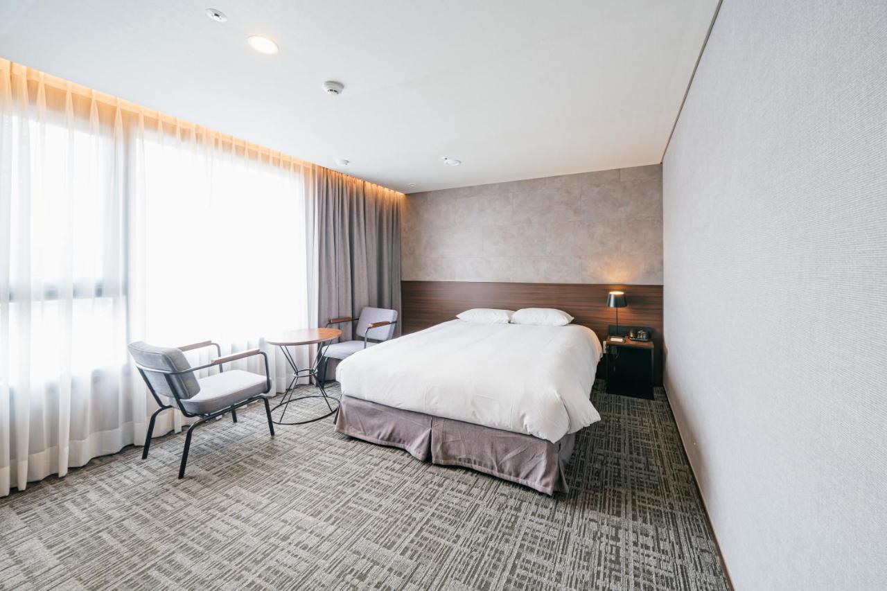 Hotel With City Jeju Ngoại thất bức ảnh
