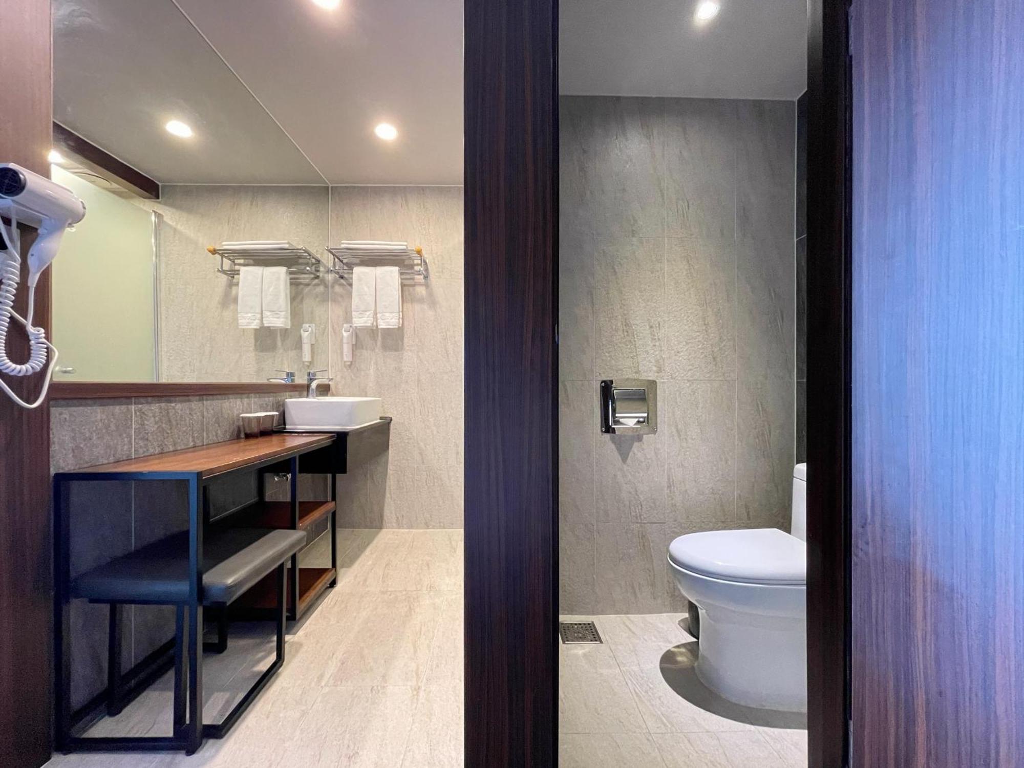 Hotel With City Jeju Ngoại thất bức ảnh